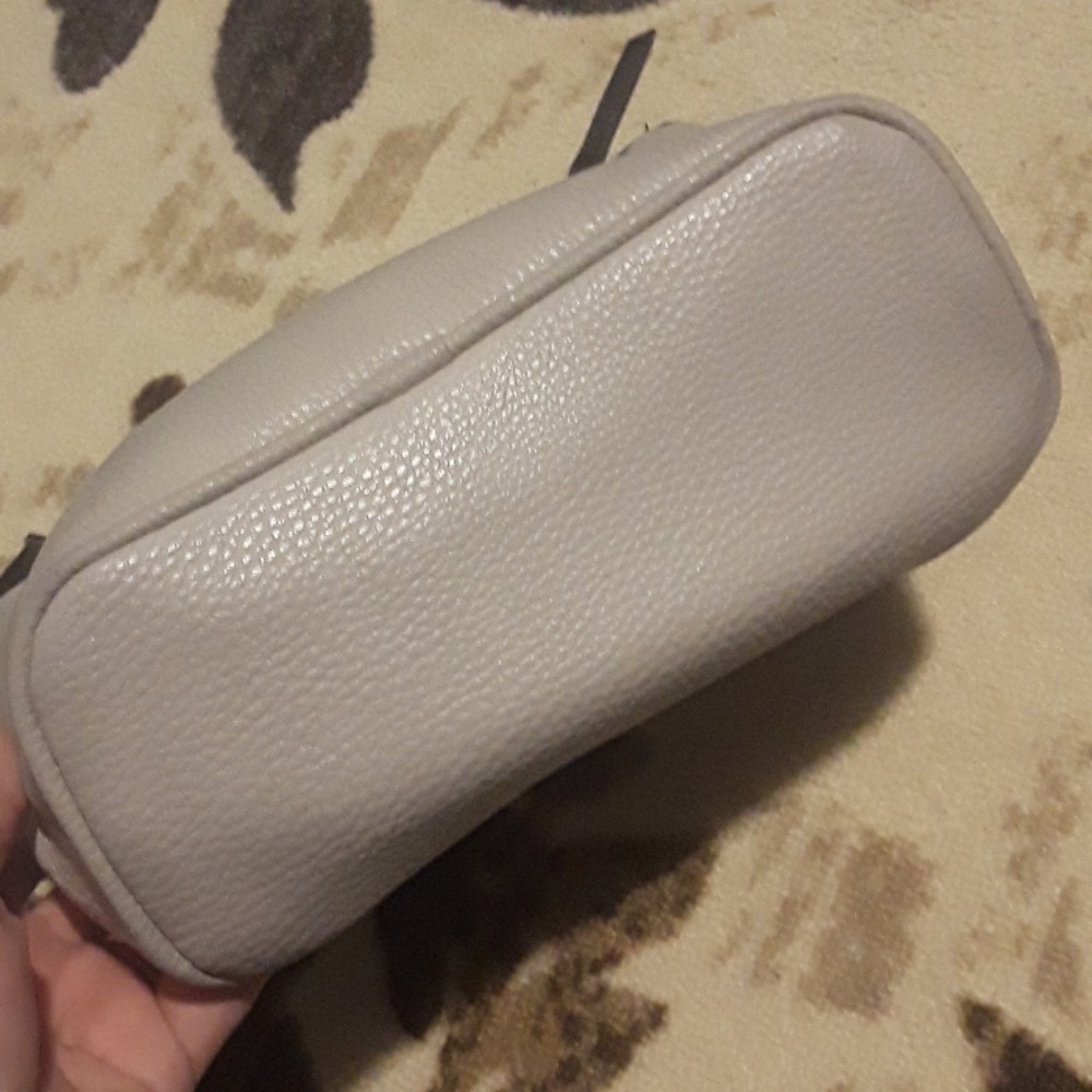 handbag - Picture 4 of 6
